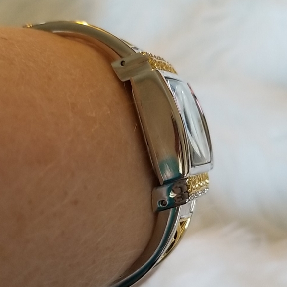 Accutime Watch Co. Lifestyle Timepieces Bangle - Picture 3 of 13